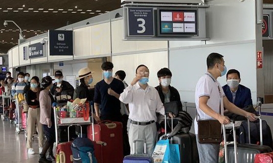 Thêm chuyến bay đưa 350 công dân Việt Nam từ 30 quốc gia về nước Thêm chuyến bay đưa 350 công dân Việt Nam từ 30 quốc gia về nước