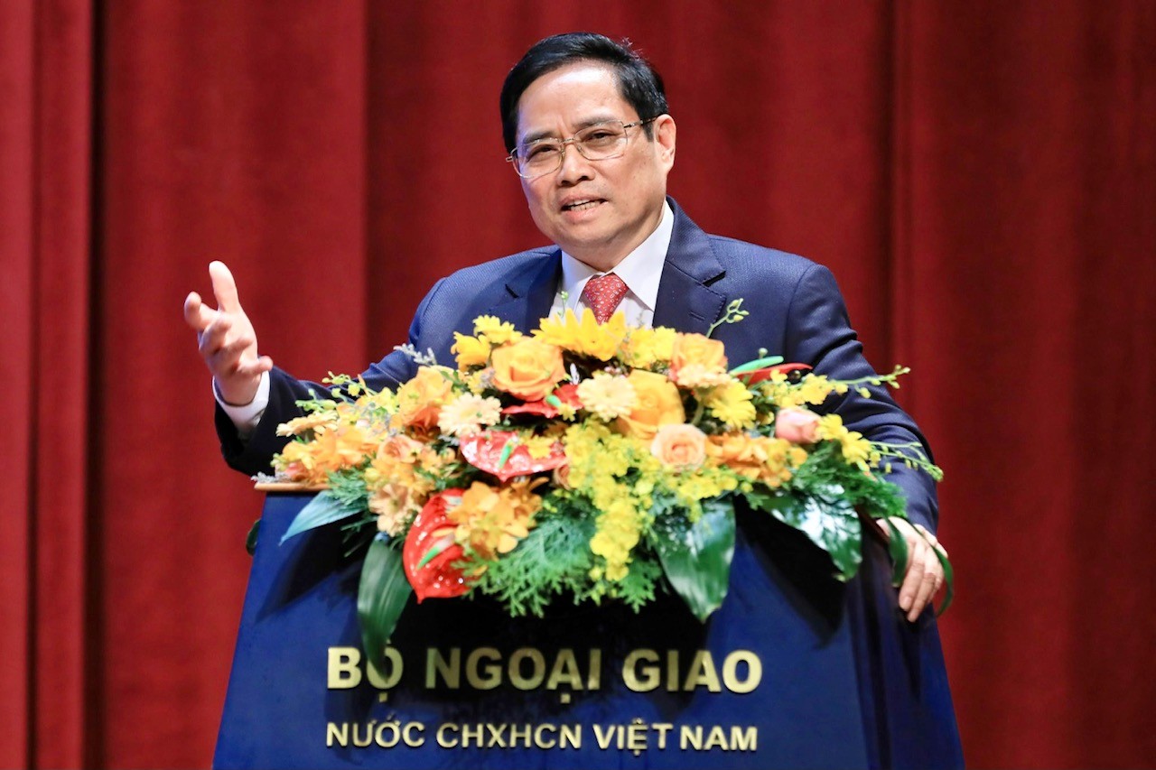 Thủ tướng Phạm Minh Chính đưa ra 5 quan điểm chỉ đạo về công tác ngoại giao trong thời gian tới Thủ tướng Phạm Minh Chính đưa ra 5 quan điểm chỉ đạo về công tác ngoại giao trong thời gian tới