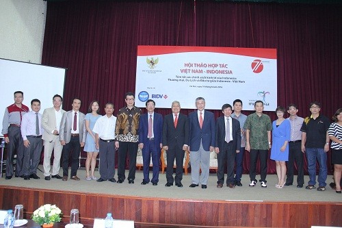 Hội Hữu nghị Việt Nam-Indonesia kết nối doanh nghiệp hai nước hợp tác trong đại dịch COVID-19 Hội Hữu nghị Việt Nam-Indonesia kết nối doanh nghiệp hai nước hợp tác trong đại dịch COVID-19