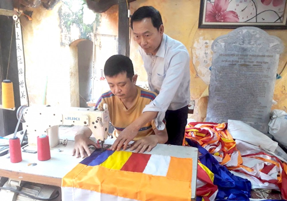 Việt Nam tích cực chăm lo, bảo đảm quyền của người khuyết tật trong dịch COVID-19 Việt Nam tích cực chăm lo, bảo đảm quyền của người khuyết tật trong dịch COVID-19