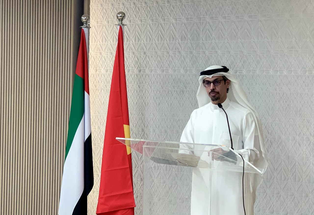 Việt Nam giới thiệu tiềm năng đầu tư và hợp tác với UAE Việt Nam giới thiệu tiềm năng đầu tư và hợp tác với UAE
