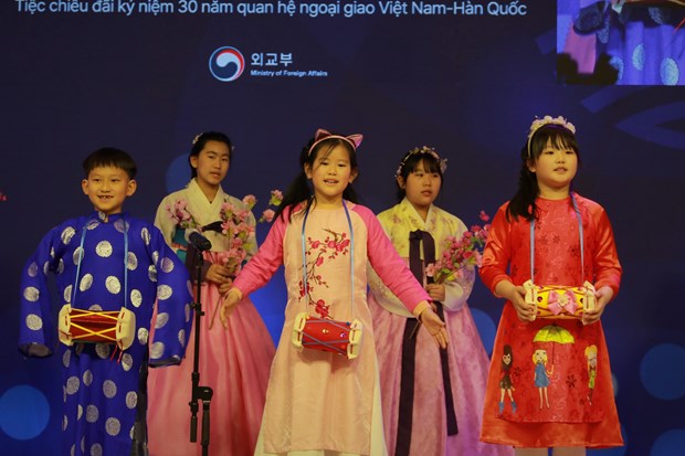 Ky niem 30 nam quan he ngoai giao Viet Nam-Han Quoc tai Seoul hinh anh 7