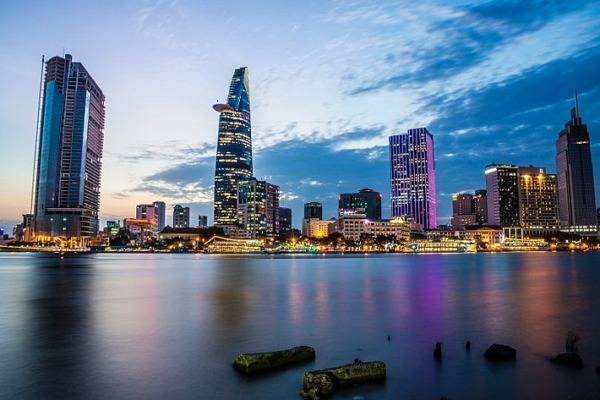 外国银行看好越南经济前景(附图) 外国银行看好越南经济前景(附图)