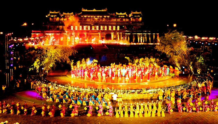 2022年顺化文化节是承天顺化省旅游业突围的大好机会 2022年顺化文化节是承天顺化省旅游业突围的大好机会