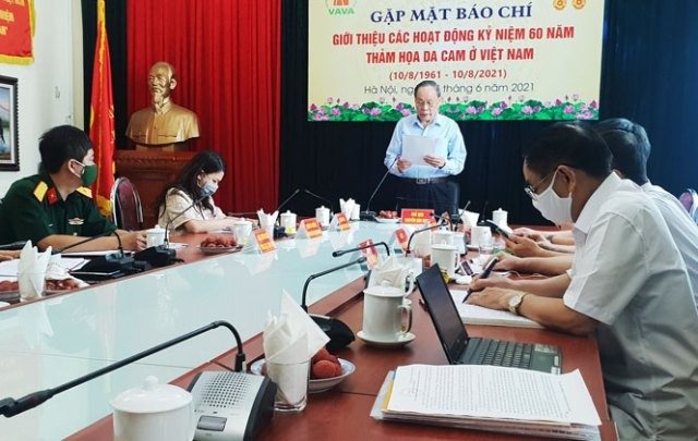 媒体记者吹风会场景 媒体记者吹风会场景