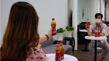 年轻人在封锁隔离期“传手”清热解毒的秘密武器