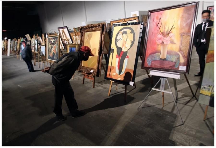 Art Exhibition Benefits Vietnamese Orphans Art Exhibition Benefits Vietnamese Orphans