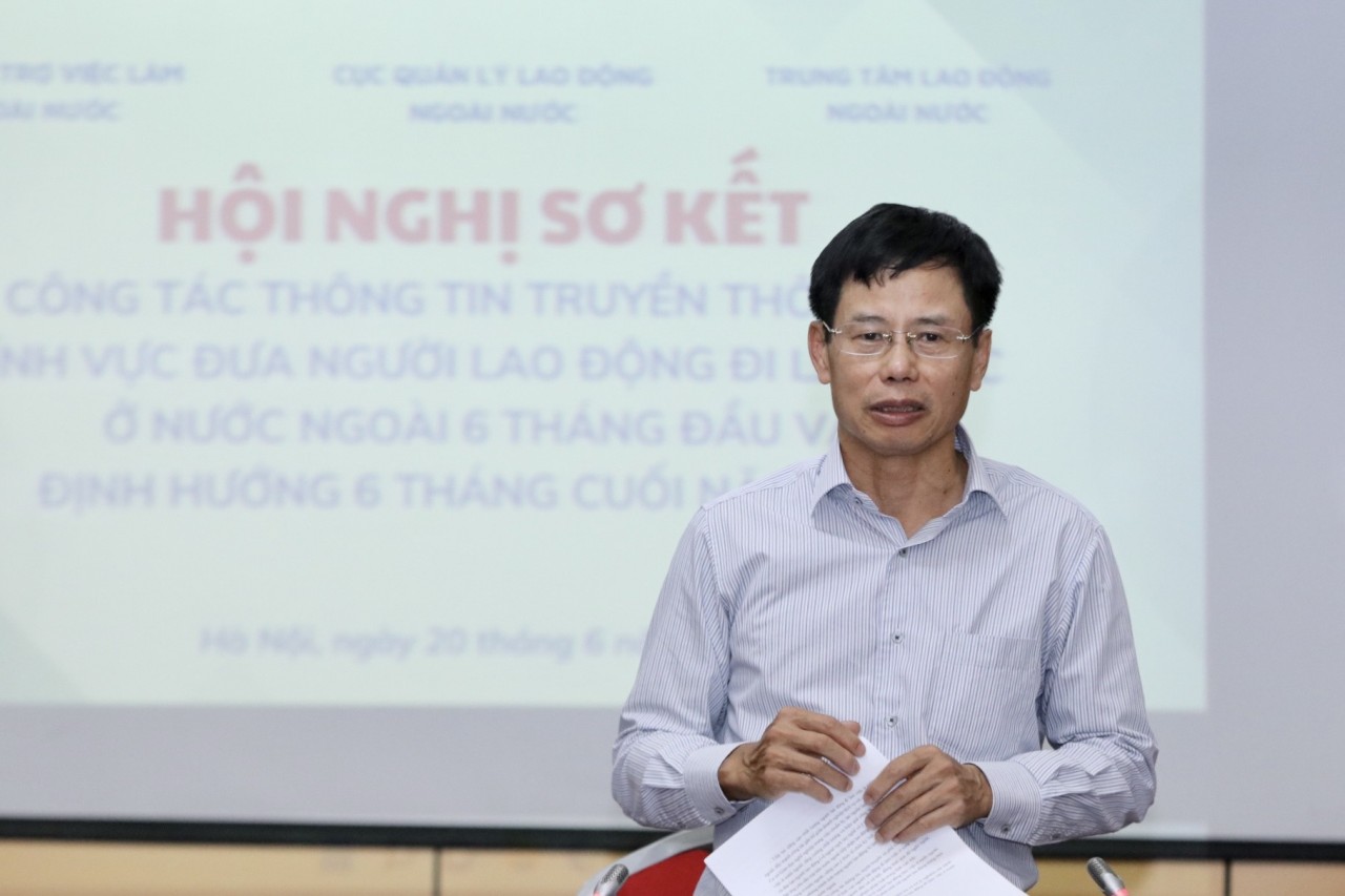 Ông Nguyễn Gia Liêm - Cục Phó Cục Quản lý lao động ngoài nước (Bộ LĐ-TB&XH) Ông Nguyễn Gia Liêm - Cục Phó Cục Quản lý lao động ngoài nước (Bộ LĐ-TB&XH)
