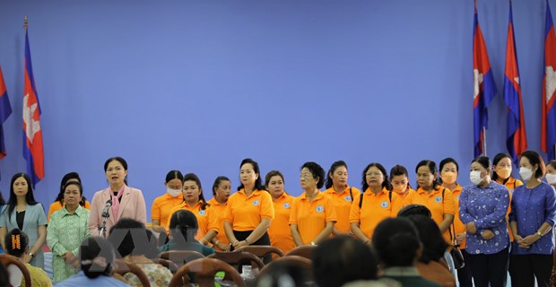 Cuộc gặp gỡ nghĩa tình của phụ nữ hai nước Việt Nam-Campuchia hình ảnh 2 Cuoc gap go nghia tinh cua phu nu hai nuoc Viet Nam-Campuchia hinh anh 2