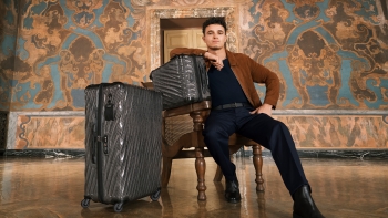 TUMI ra mắt bộ sưu tập mới 19 Degree Lite