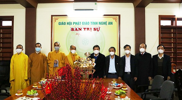 Nghệ An: thăm, chúc tết các tổ chức, cá nhân tôn giáo Nghệ An: thăm, chúc tết các tổ chức, cá nhân tôn giáo