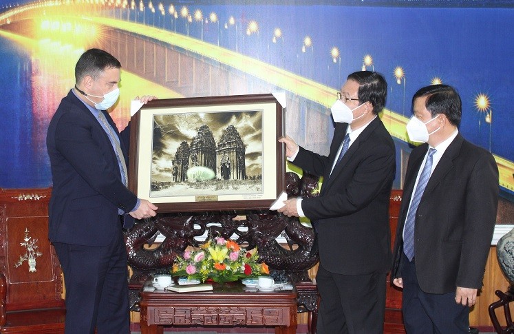 Tăng cường kết nối doanh nghiệp Israel đầu tư tại Bình Định Tăng cường kết nối doanh nghiệp Israel đầu tư tại Bình Định