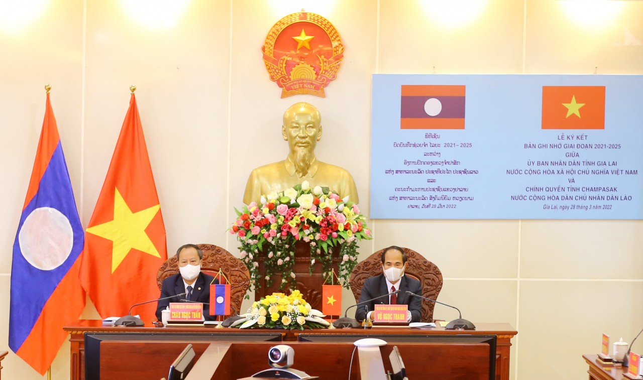 Quan hệ hợp tác giữa Gia Lai (Việt Nam) và Champasak (Lào) ngày càng phát triển Quan hệ hợp tác giữa Gia Lai (Việt Nam) và Champasak (Lào) ngày càng phát triển