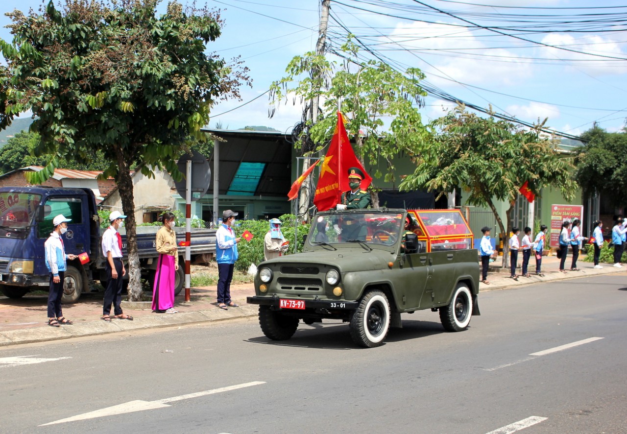 Xúc động Lễ đón nhận, hồi hương 06 hài cốt liệt sĩ hy sinh tại tỉnh Rattanakiri (Campuchia) về nước