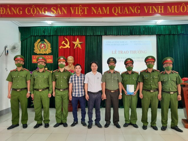Nghệ An: Băng nhóm đạo chích trộm tài sản tại các trạm phát sóng BTS sa lưới Nghệ An: Băng nhóm đạo chích trộm tài sản tại các trạm phát sóng BTS sa lưới