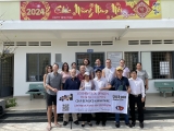 ຊາວໜຸ່ມ ຝະຣັ່ງ ເຮັດວຽກເປັນ “ຜູ້ຊ່ວຍຊ່າງກໍ່ສ້າງເຮືອນຊານ