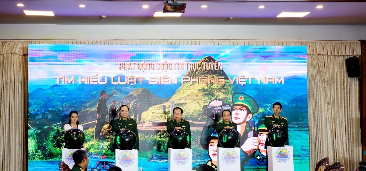 ປຸກລະດົມການເສັງອອນໄລ “ຮຽນຮູ້ກ່ຽວກັບກົດໝາຍວ່າດ້ວຍການປ້ອງກັນຊາຍແດນຫວຽດນາມ”