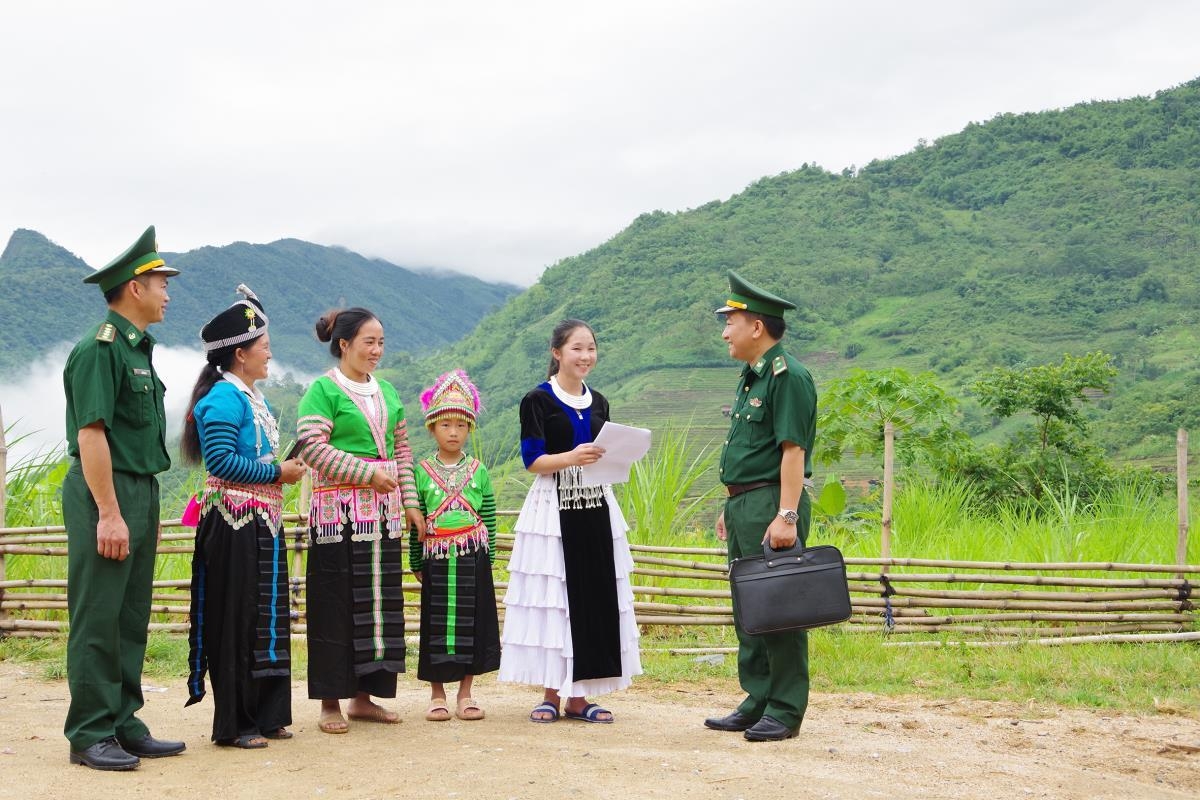 ເສີມຂະຫຍາຍຂໍ້ມູນຂ່າວສານການຕ່າງປະເທດຢູ່ເຂດຊາຍແດນແຂວງ ແທງຮ໋ວາ ຢ່າງມີປະສິດທິຜົນ