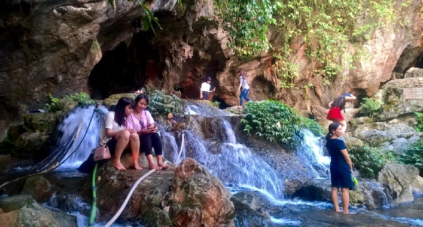 Phuong Hoang Cave, Suoi Mo Ga stream, gift from the Mother Nature (Photo: Galatourist) 4329 2806 phuong hoang cave mo ga stream the gift from the mother nature 4