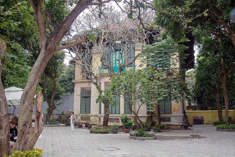 The villa on 28D Dien Bien Phu is kept quite intact. Photo: Baoxaydung The villa on 28D Dien Bien Phu is kept quite intact. Photo: Baoxaydung