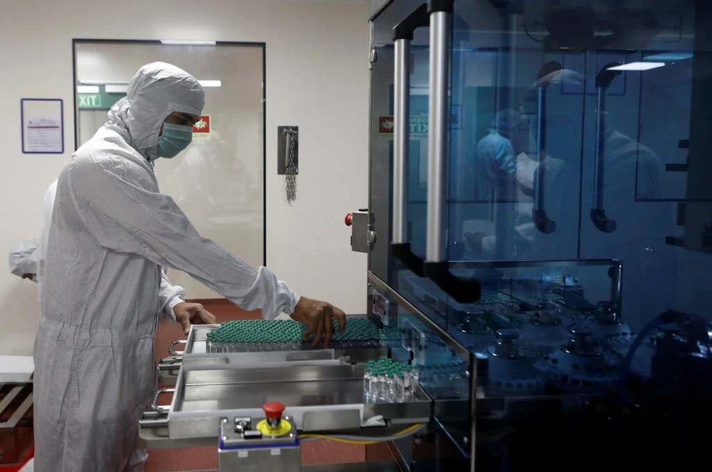 A Serum Institute facility in Pune, India. The company has had a difficult time meeting a pledge to produce vaccines on a huge scale but says it is overcoming obstacles.Credit...Francis Mascarenhas/Reuters 1253-merlin-180667722-8b9dccb3-b787-4494-a6c5-5f2d0c763eef-jumbo