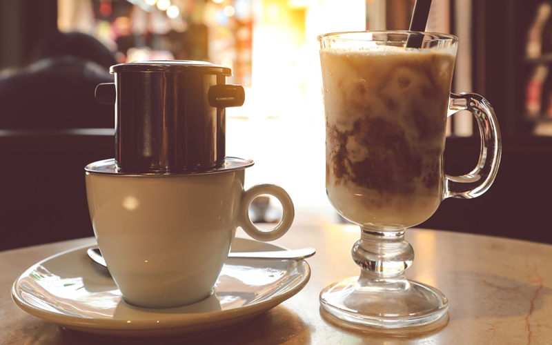 Photo: Shade of Vietnam 2245-vietnamese-coffee-culture-5