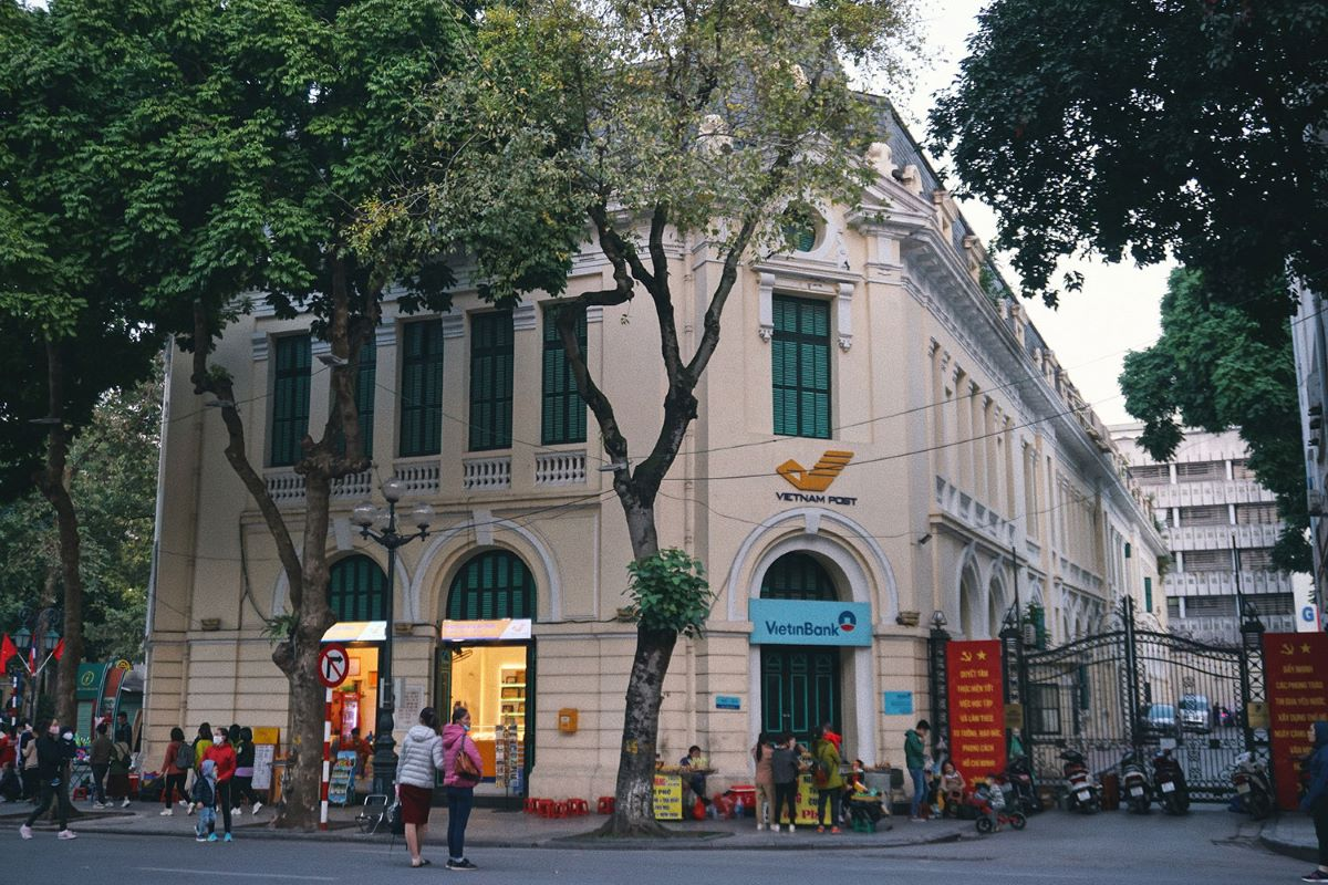 eight historical landmarks in the heart of hanoi since french colonial