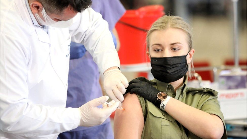 The EU's vaccine rollout campaign has been slower than that of the UK (Photo: EPA) 2720117698328-tv066402470