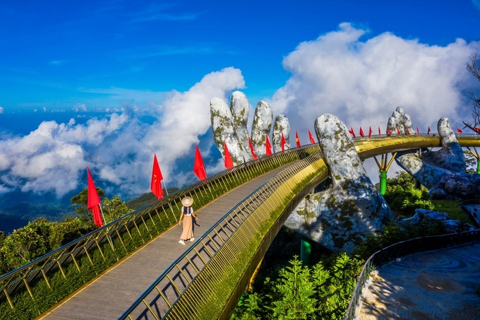 Da Nang (photo) is the most favorite destination for Hanoi tourists. Tourists from HCMC are attracted by Lam Dong, Kien Giang. Photo: Shutterstock Da Nang (photo) is the most favorite destination for Hanoi tourists. Tourists from HCMC are attracted by Lam Dong, Kien Giang. Photo: Shutterstock