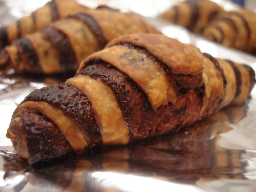 Modern-day chocolate rugelach. Photo: Smithsonian magazine Modern-day chocolate rugelach. Photo: Smithsonian magazine