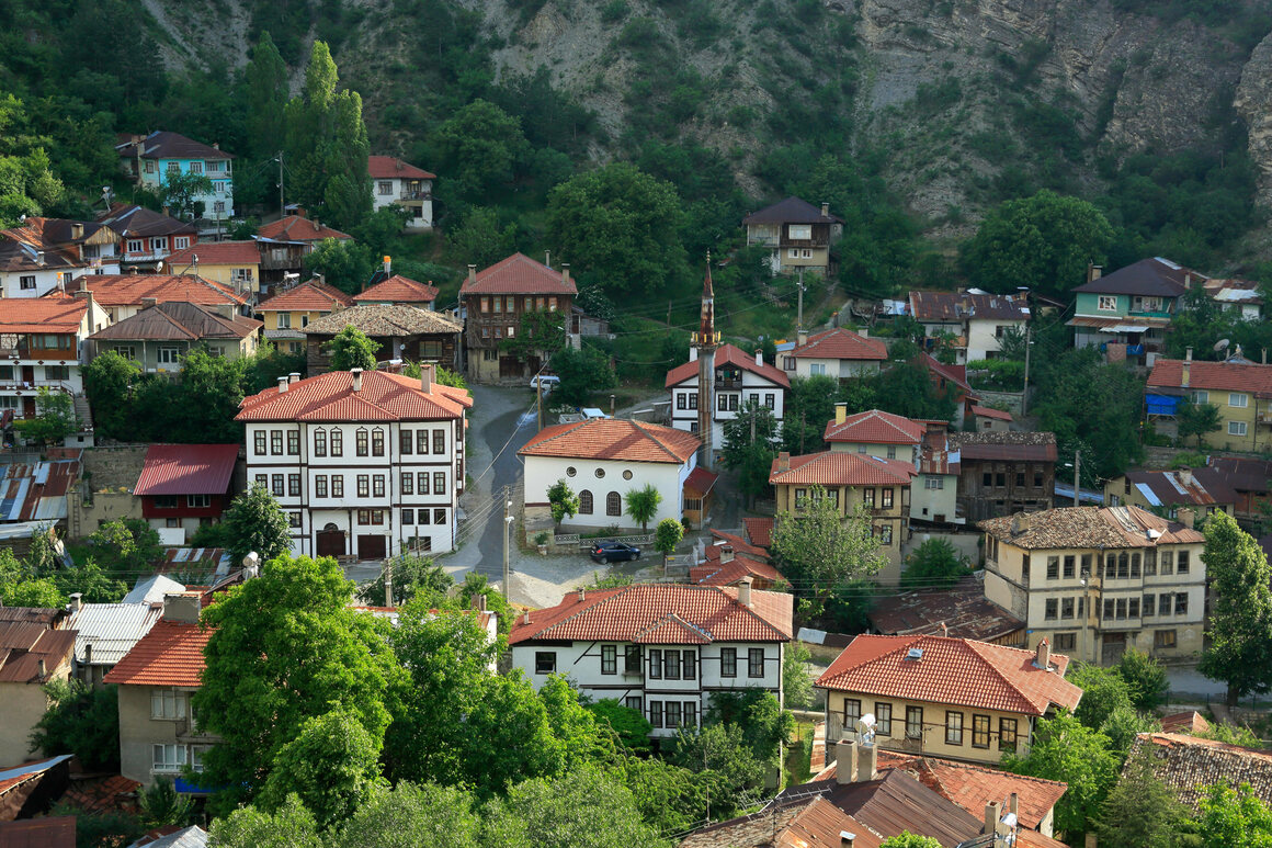 Mudurnu’s historic Ottoman center (not pictured: turrets). SUAT ERACAR/ALAMY Mudurnu’s historic Ottoman center (not pictured: turrets). SUAT ERACAR/ALAMY