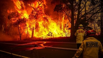 Australia's massive fires could become routine, climate scientists warn