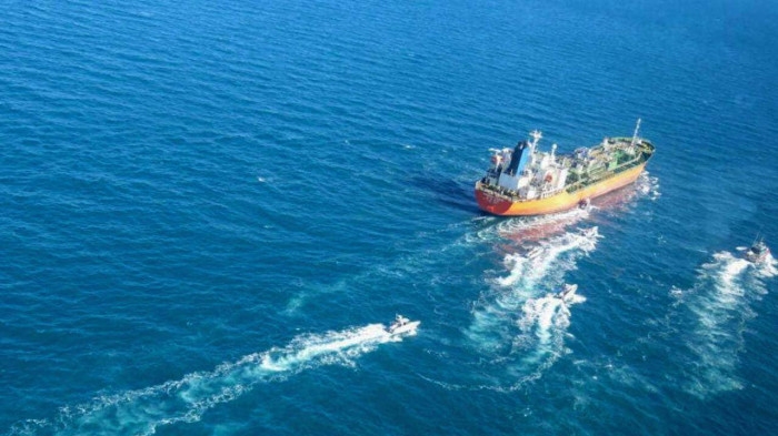 Safety for Vietnamese crew members working on South Korean seized tanker in Persian Gulf Safety for Vietnamese crew members working on South Korean seized tanker in Persian Gulf