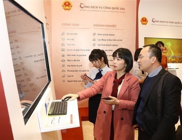 Japan shares its experience, supporting Vietnam in building e-Government Japan shares its experience, supporting Vietnam in building e Government