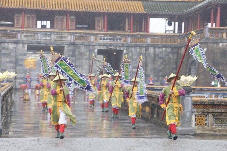 Hue Festival 2022 Opens with Calendar Distribution Ceremony Hue Festival 2022 Opens with Calendar Distribution Ceremony