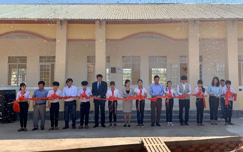 KFHI upgrades Binh Phuoc’s satellite school kfhi upgrades binh phuocs satellite school