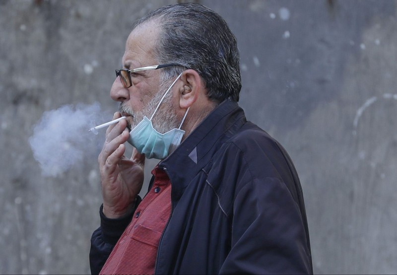 Smokers may spread coronavirus easier than non-smokers: Japan’s doctor suggests smokers may spread coronavirus easier than non smokers japans doctor suggests