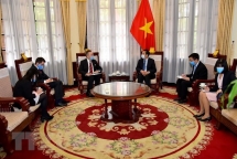 88000 face masks from vietnam arrived in italy