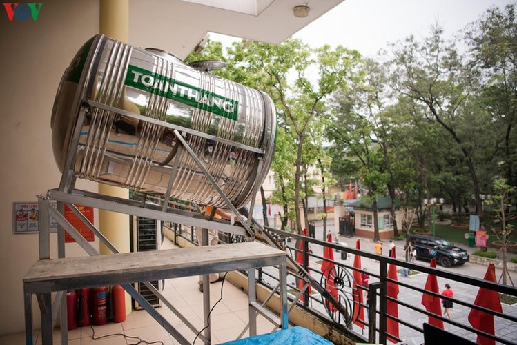 Hanoi unveils first "rice ATM" for low-income people hanoi unveils first rice atm for low income people
