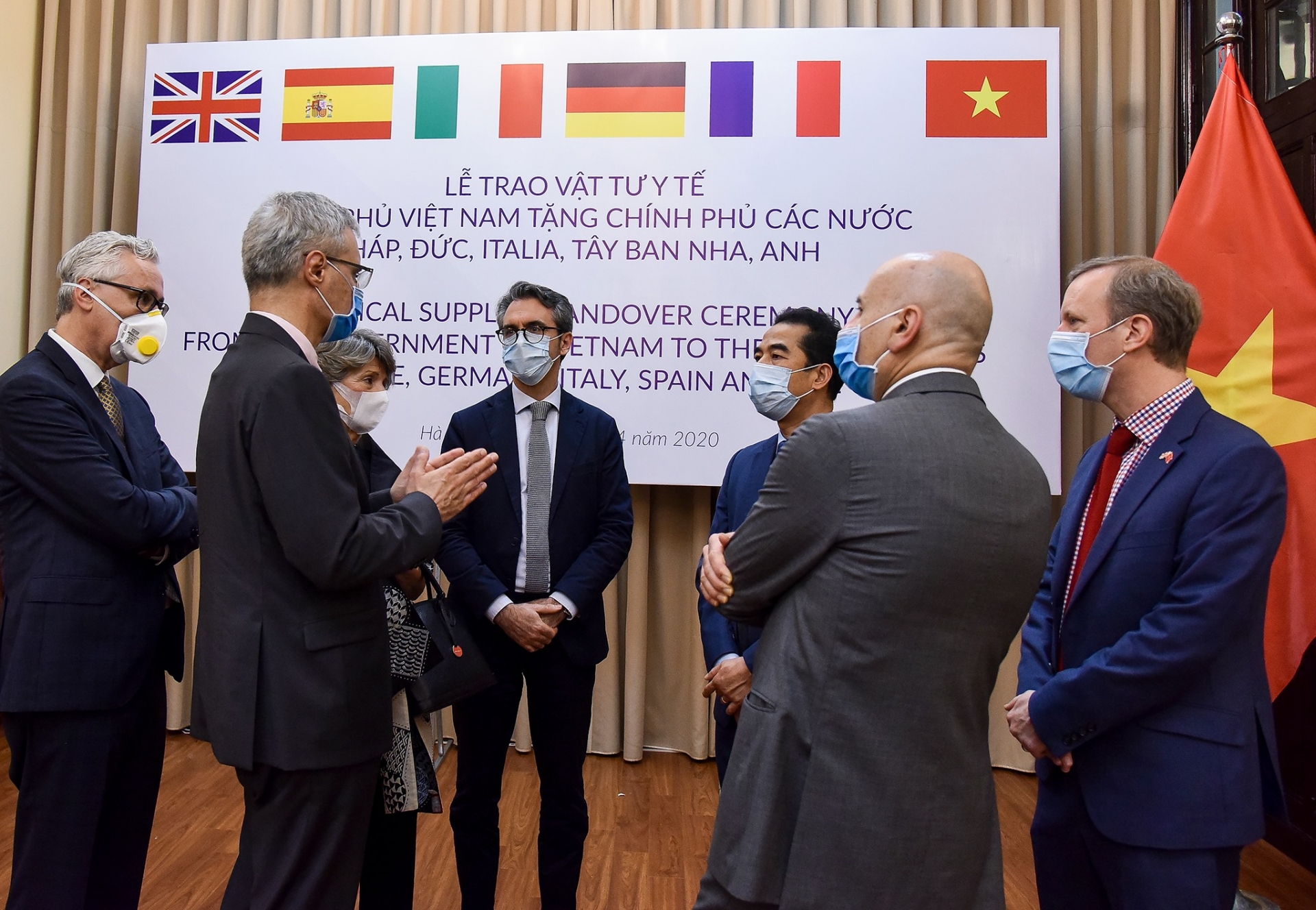 Vietnam-France traditional friendship in COVID-19 fight vietnam france traditional friendship in covid 19 fight