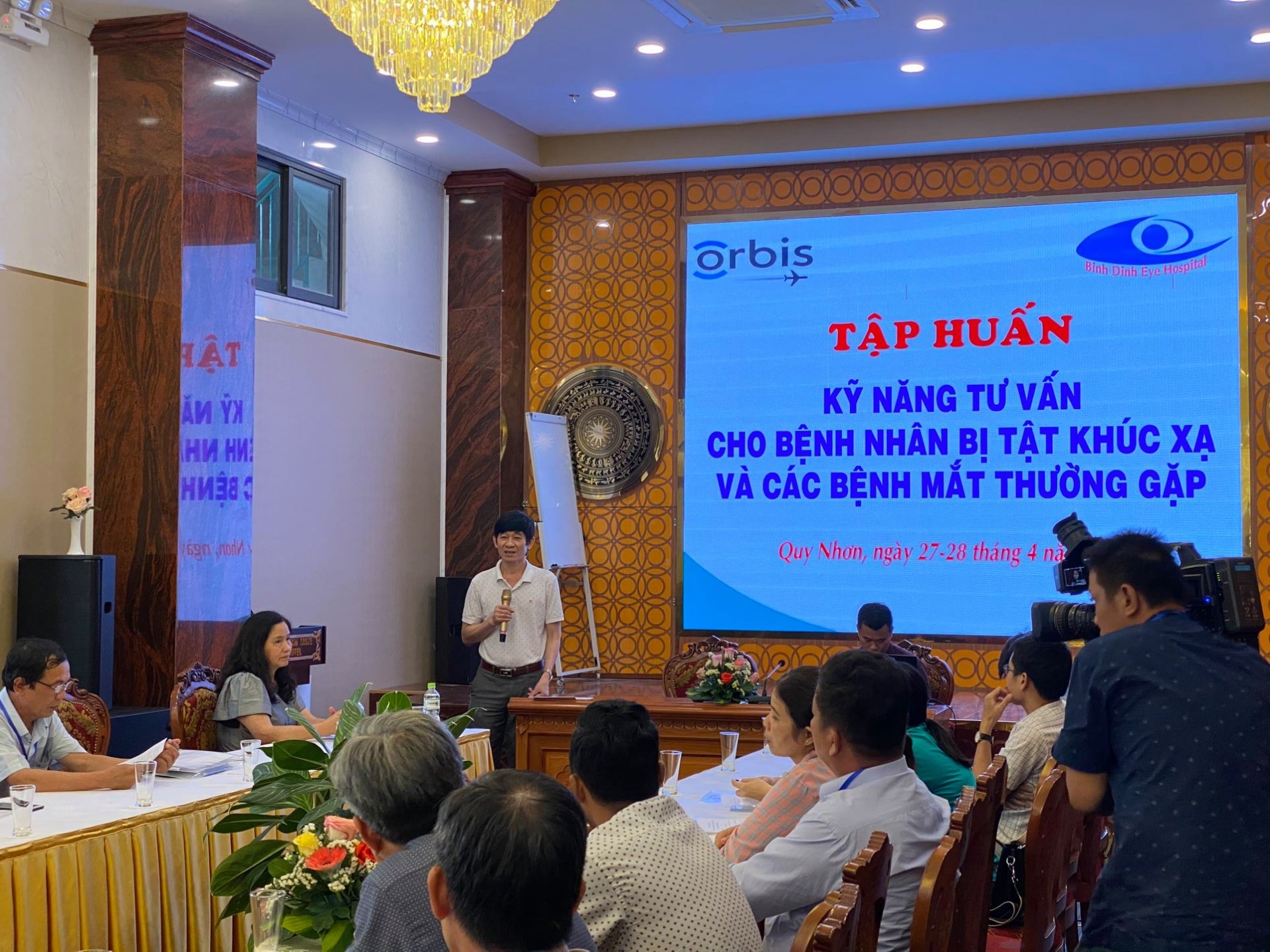 Training on consulting and communications skills on refractive errors in Binh Dinh province Training on consulting and communications skills on refractive errors in Binh Dinh province
