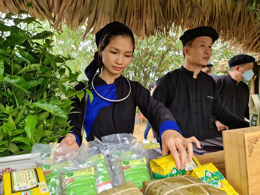 Vietnam Ethnic Group Cultural Day Underways in Hanoi Vietnam Ethnic Group Cultural Day Underways in Hanoi