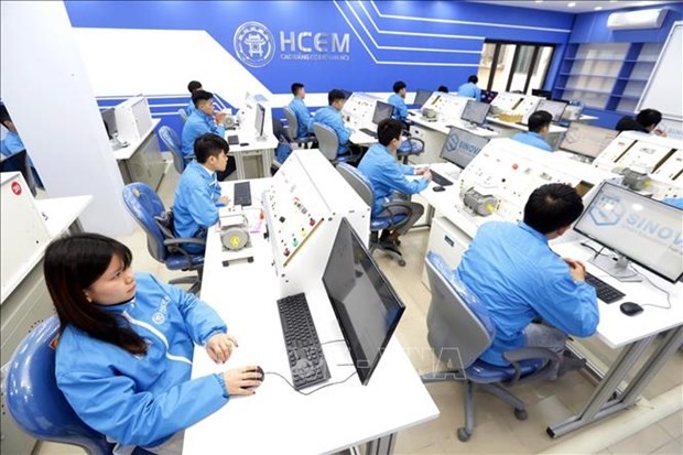 4-Year Project to Support Vietnam in Comprehensive Youth Development 4-Year Project to Support Vietnam in Comprehensive Youth Development