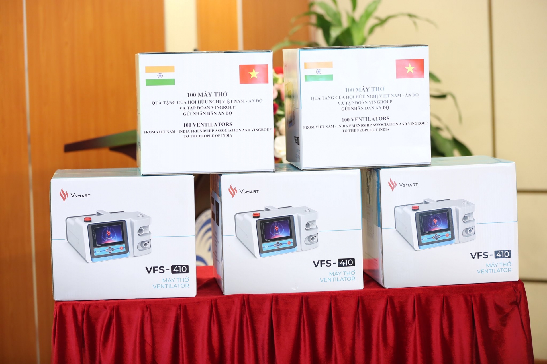 Friendship Association gives people of India 100 ventilators