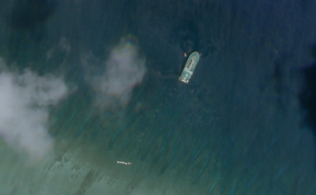 satellite images show chinas illegal working on undersea cables in vietnams hoang sa paracel islands