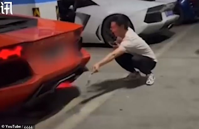 USD 400,000 Lamborghini goes up in smoke after owner try to barbecue meat USD 400,000 Lamborghini goes up in smoke after owner try to barbecue meat