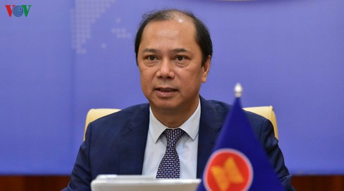 ASEAN China agree to go ahead with negotiations on Code of Conduct in East Sea asean china agree to go ahead with negotiations on code of conduct in east sea