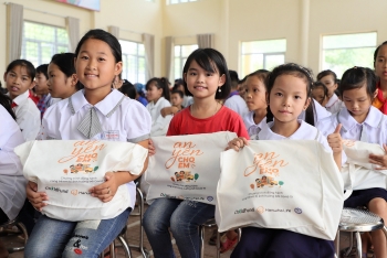 1000 gifts delivered to children affected by covid 19