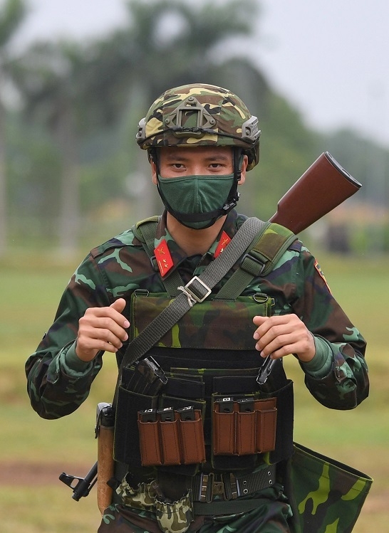 Vietnamese snipers determined and busy preparing for Army Games Vietnamese snipers determined and busy preparing for Army Games