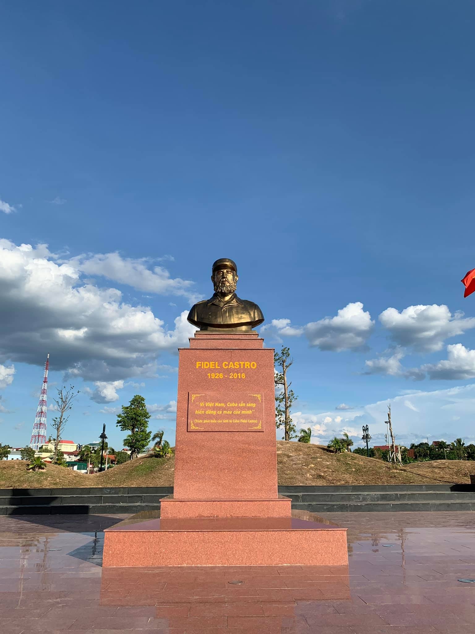 late cuban president fidel castro is remembered in vietnam